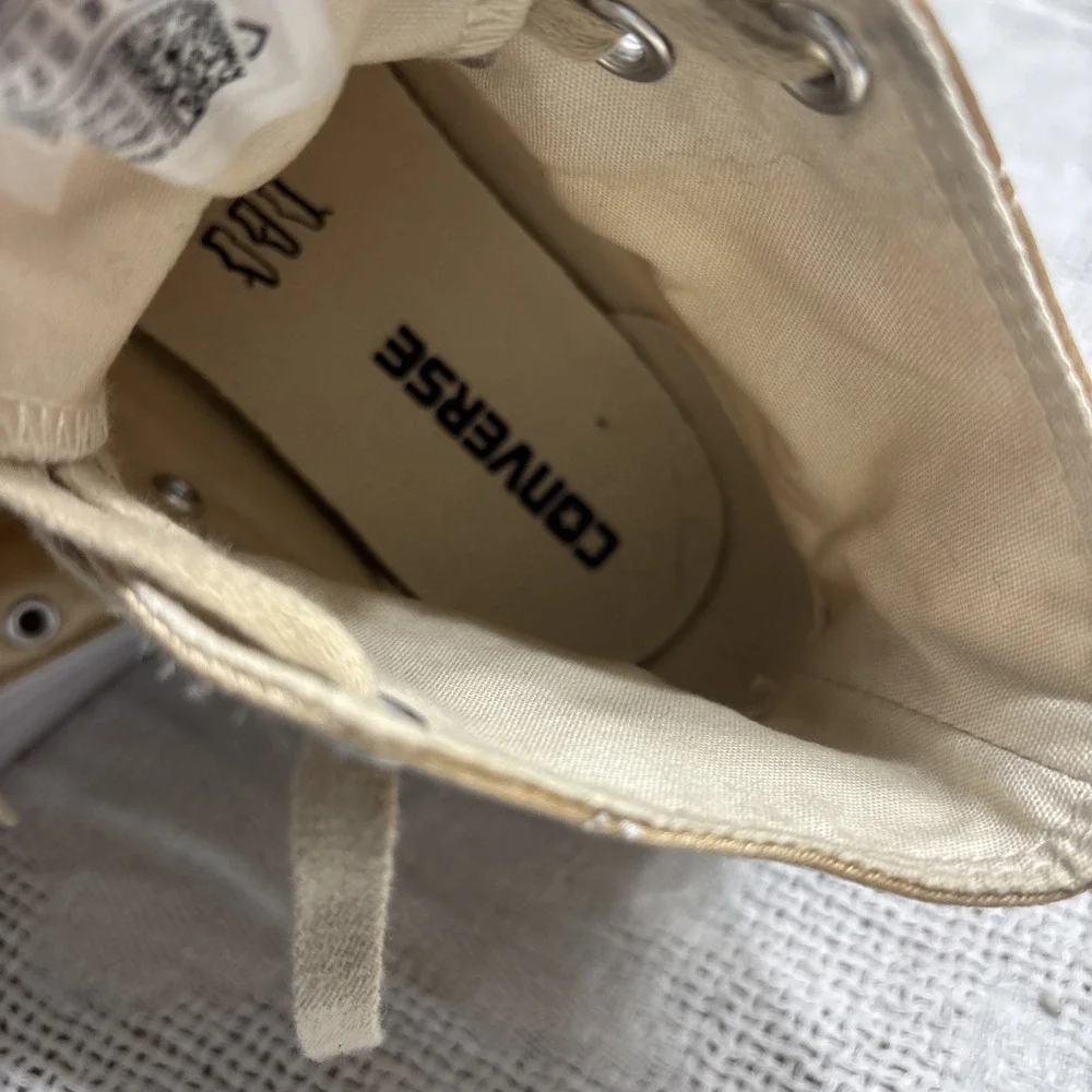 Converse Chuck Taylor All Star High Top Gold Satin Sz 7.5‎